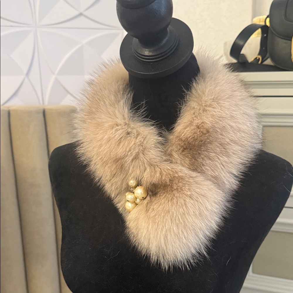 Real Fox fur collar